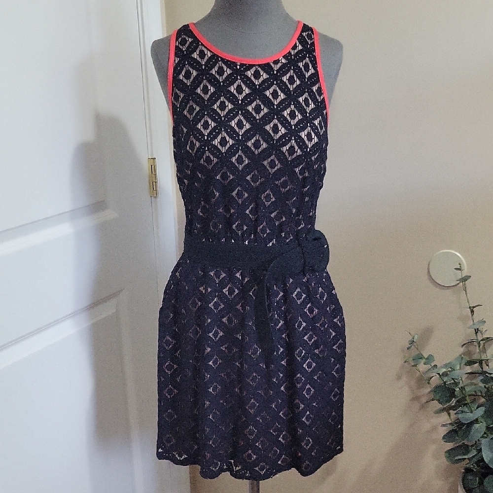 Elegant Navy Lace Mini Dress with Pink Accents
